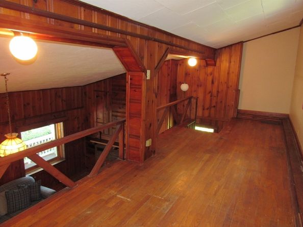 30 Taft Ave, Mendon MA 01756