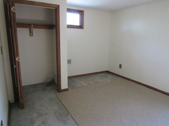 30 Taft Ave, Mendon MA 01756