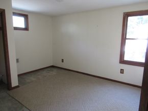 30 Taft Ave, Mendon MA 01756