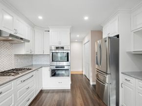 15 Kings Way 25, Waltham MA 02451