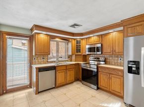 62 Adams St, Revere MA 02151