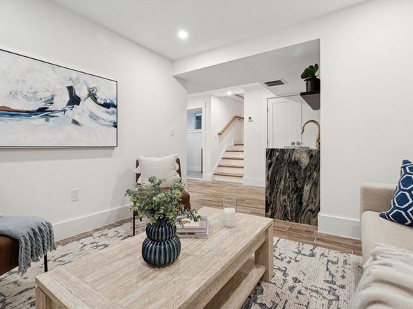 15 Spring Hill Ter, Somerville MA 02143