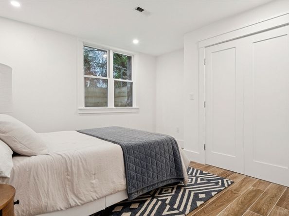 15 Spring Hill Ter, Somerville MA 02143