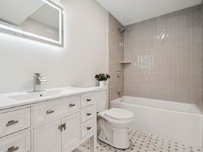 15 Spring Hill Ter, Somerville MA 02143