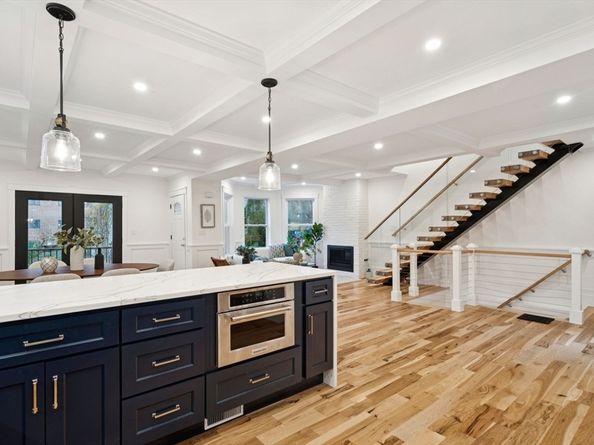 15 Spring Hill Ter, Somerville MA 02143