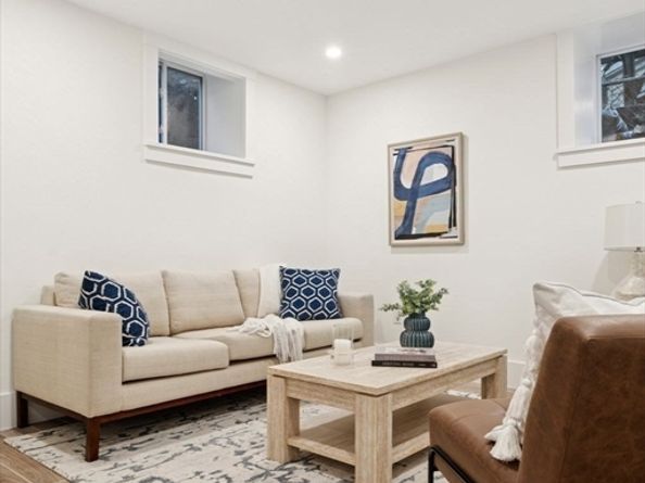 15 Spring Hill Ter, Somerville MA 02143