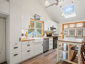 29 Crawford Street, Leominster MA 01453