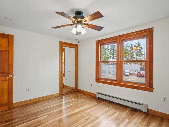 29 Crawford Street, Leominster MA 01453