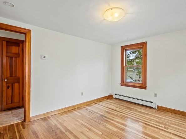 29 Crawford Street, Leominster MA 01453