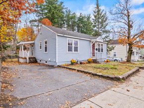 29 Crawford Street, Leominster MA 01453