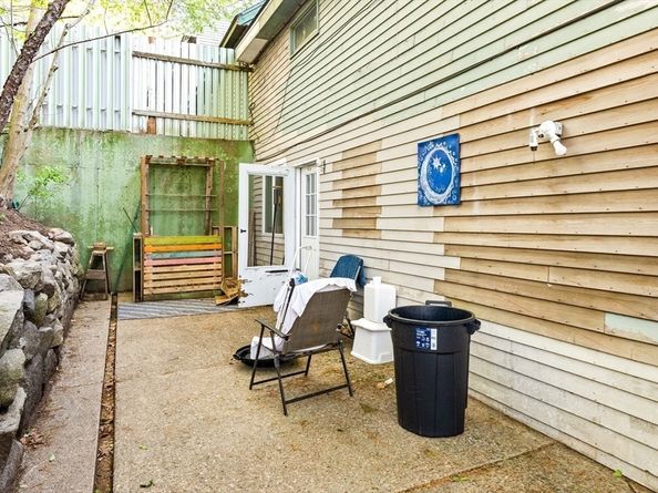 368 Essex Ave, Gloucester MA 01930