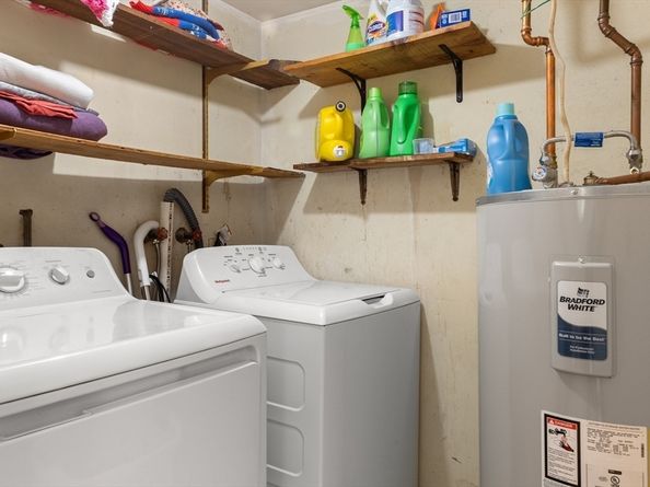 368 Essex Ave, Gloucester MA 01930