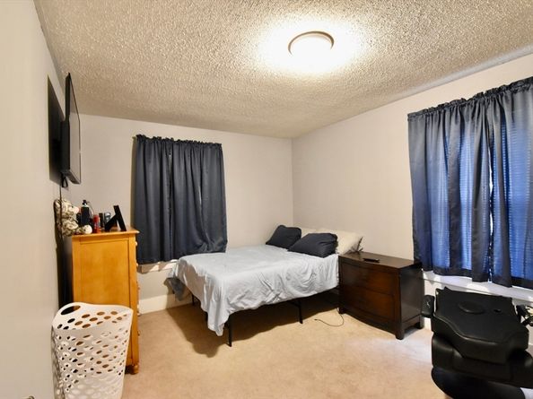 418 High Street Ext., Webster MA 01570