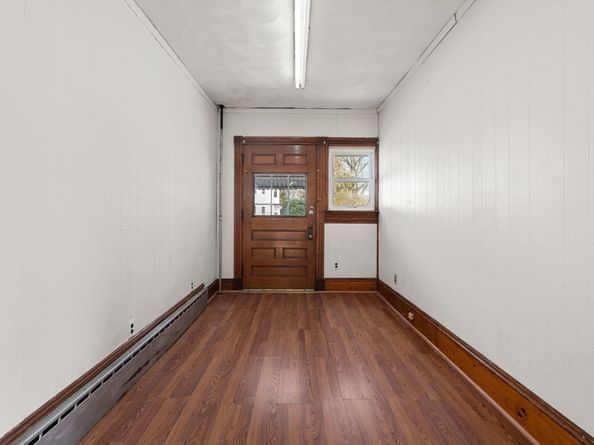 723 Main St, Southbridge MA 01550