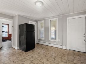 723 Main St, Southbridge MA 01550