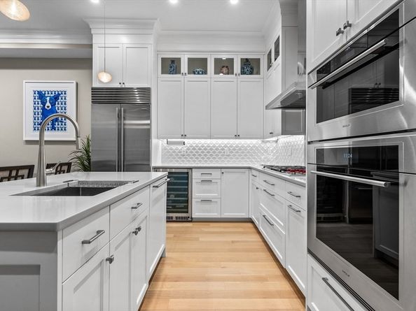 131 Saint Botolph St 1, Boston MA 02115