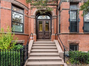 131 Saint Botolph St