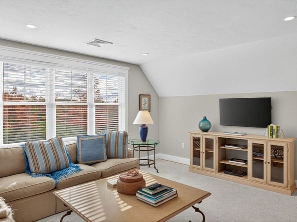 17 Penick Knoll, Plymouth MA 02360