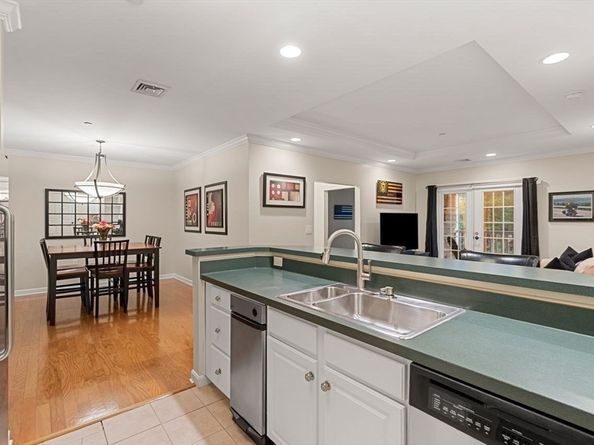 180 Chickering Road 310C, North Andover MA 01845