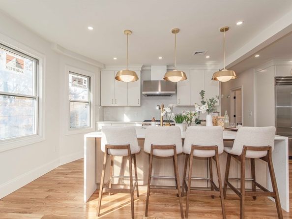 123 Mt Vernon Street 2, Newton MA 02465