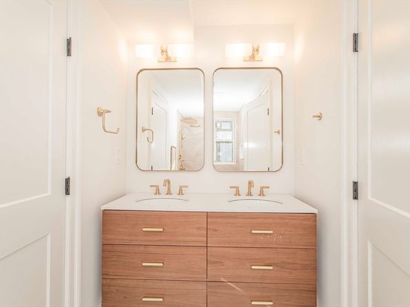 123 Mt Vernon Street 2, Newton MA 02465