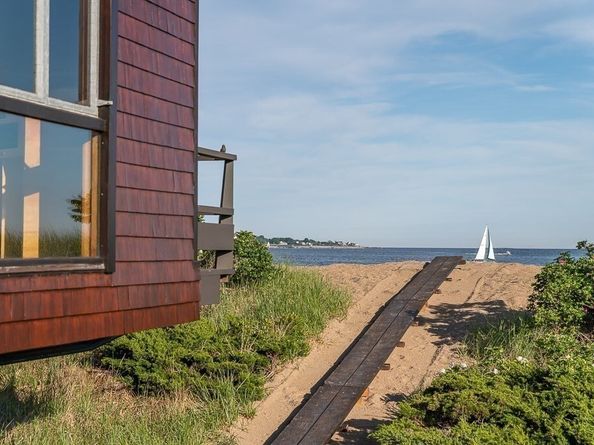 68 Paine Ave, Beverly MA 01915