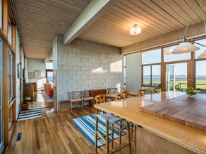 68 Paine Ave, Beverly MA 01915