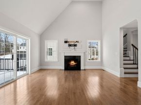 4 Alder Point 4, Westford MA 01886