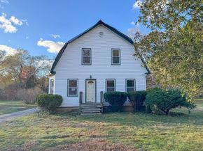 53 Miller St, Middleboro MA 02346
