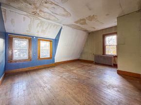 53 Miller St, Middleboro MA 02346