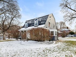 1 Town Way, Winchester MA 01890