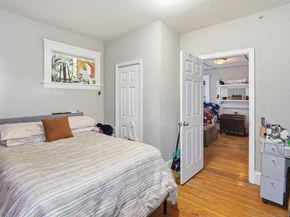 13-15 Sterling St, Worcester MA 01610