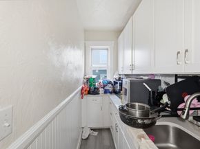 13-15 Sterling St, Worcester MA 01610