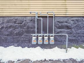 13-15 Sterling St, Worcester MA 01610