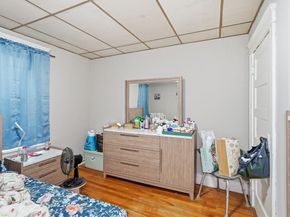 13-15 Sterling St, Worcester MA 01610