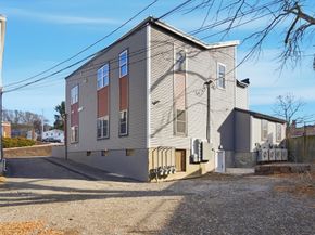 115-117 Mechanic 4, Clinton MA 01510