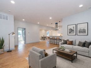 115-117 Mechanic 4, Clinton MA 01510