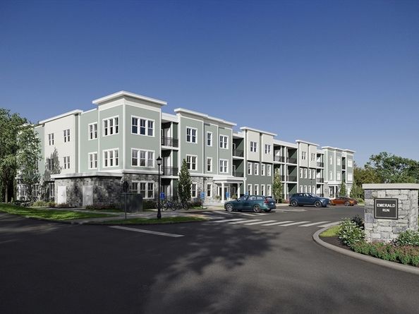 7 Green Street 206, Shrewsbury MA 01545