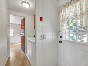 43 Park Ave, Sturbridge MA 01566