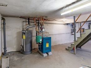 61 Fawndale Rd, Boston MA 02131