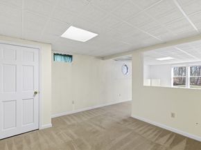 189 Sheri Ln, Weymouth MA 02190