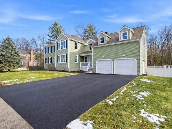 189 Sheri Ln, Weymouth MA 02190