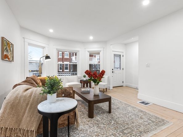 22 Prescott Street 1, Salem MA 01970