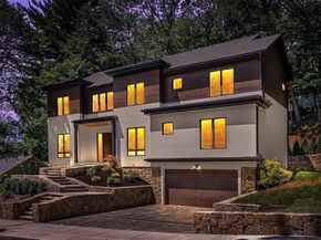 177 Varick Rd, Newton MA 02468