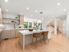 216 Aspinwall Ave, 3, Brookline MA 02446