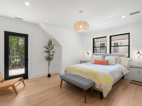 216 Aspinwall Ave, 3, Brookline MA 02446