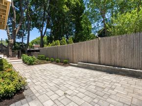 216 Aspinwall Ave, 3, Brookline MA 02446