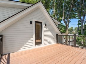 216 Aspinwall Ave, 3, Brookline MA 02446