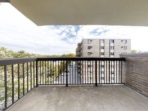 164 Galen St 65, Watertown MA 02472