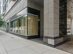 1 Charles St S 807, Boston MA 02116